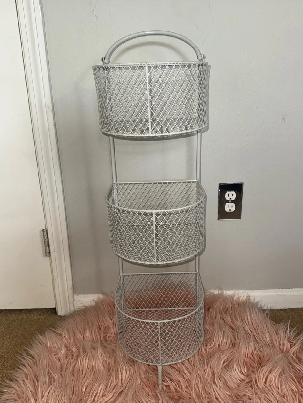 Like new, light grey 3 tier metal storage organizer